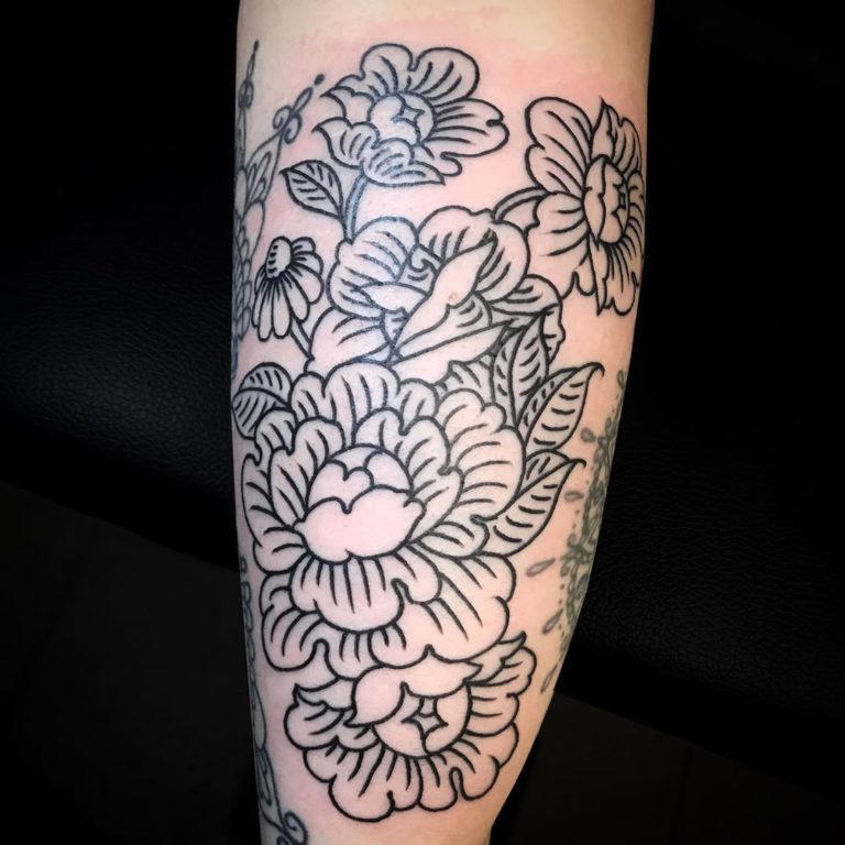 Flower tattoo by Damara K
