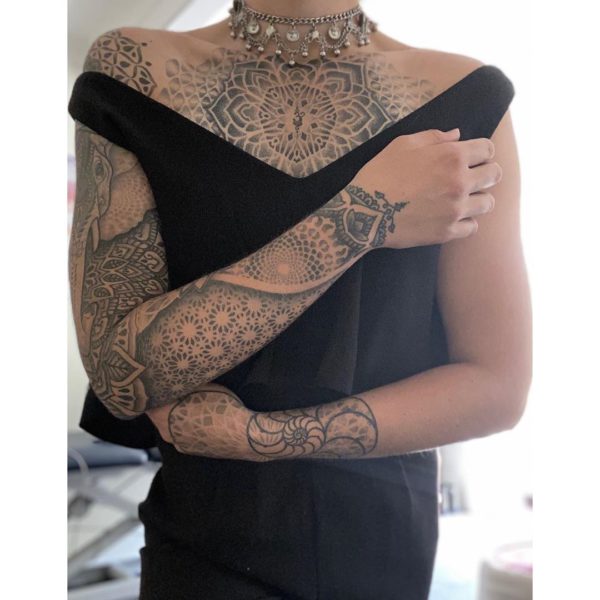 Tattoo by <a href="https://tattoolist.co/artist/anna_day/">Anna Day</a>