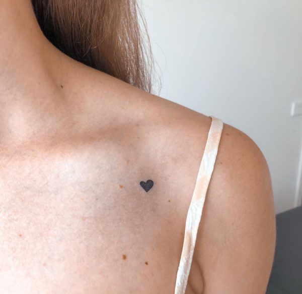 Tattoo by <a href="https://tattoolist.co/artist/pokecherub_/">zoë</a>