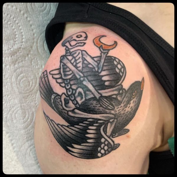 Tattoo by <a href="https://tattoolist.co/artist/helenskullduggery/">Helen McDonnell</a>