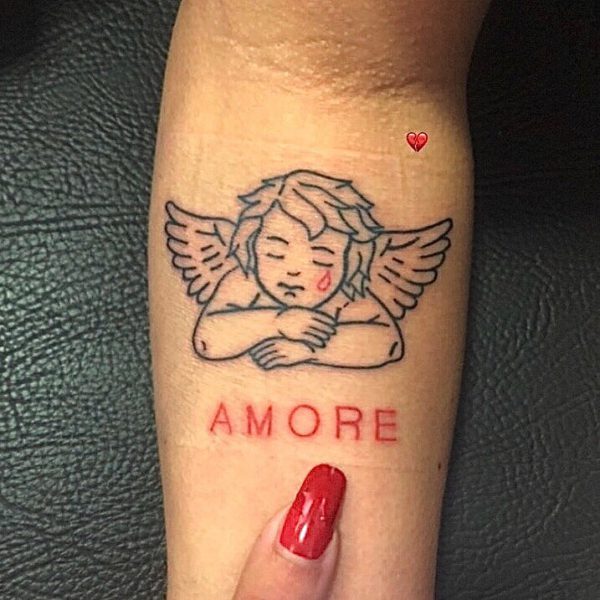 Tattoo by <a href="https://tattoolist.co/artist/cruelladbong__tattoo/">cruelladbong__tattoo</a>