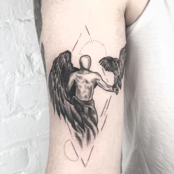 Tattoo by <a href="https://tattoolist.co/artist/loly.roots/">Loly</a>