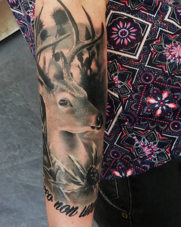 Tattoo by <a href="https://tattoolist.co/artist/snackbar_/">Nina</a>