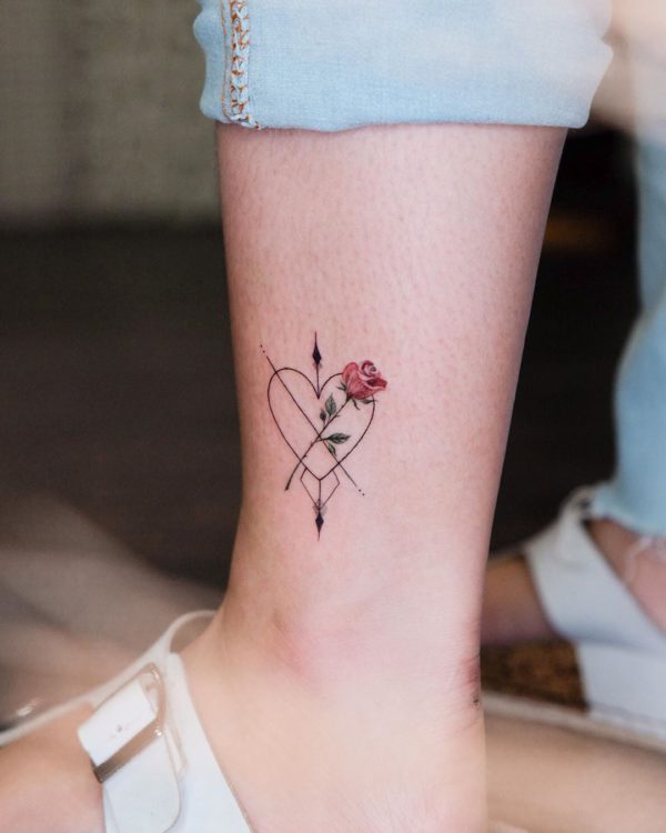 Guide to Flower Tattoos, Meaning, Design Ideas & Placements