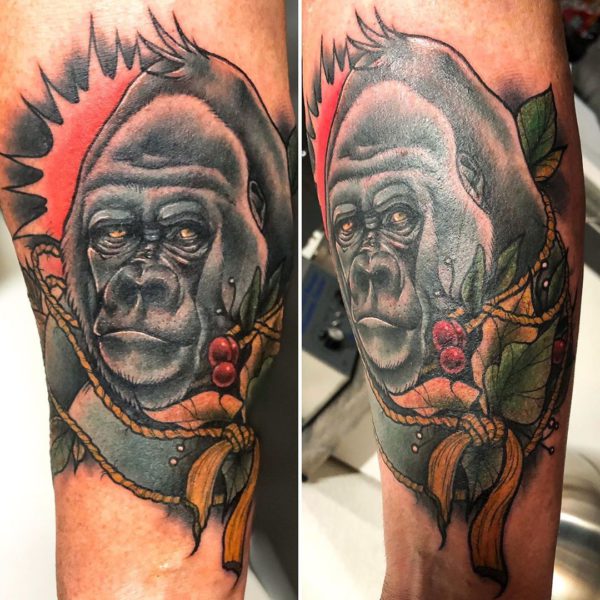 Tattoo by <a href="https://tattoolist.co/artist/fenmon/">Fen</a>