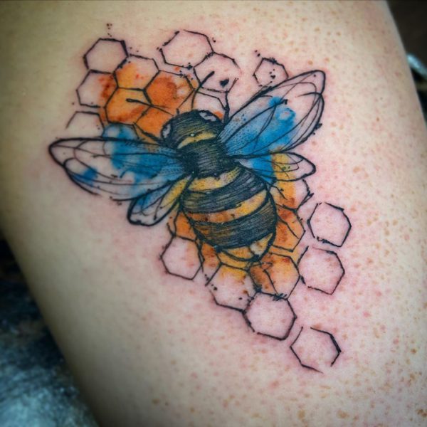 Tattoo by <a href="https://tattoolist.co/artist/ashleighlouisetattoo/">ASHLEIGH</a>