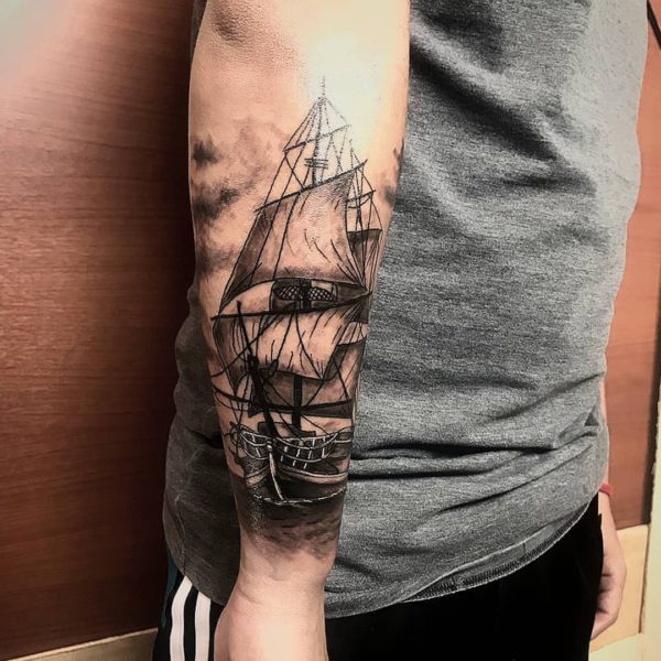 Tattoo by <a href="https://tattoolist.co/artist/yepez.raphael/">yepez.raphael</a>