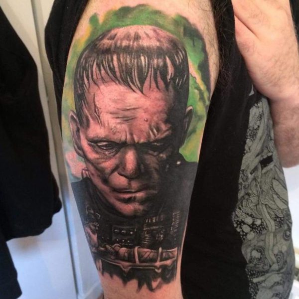 Tattoo by <a href="https://tattoolist.co/artist/lisascrimgeour/">Lisa Scrimgeour</a>