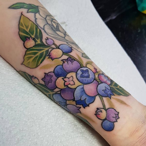 Tattoo by <a href="https://tattoolist.co/artist/ellisarchtattoo/">Ellis Arch</a>