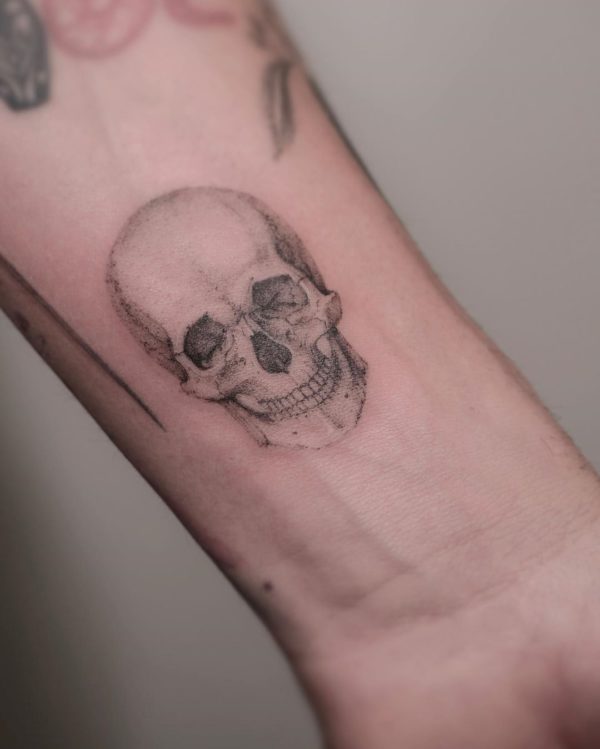 Tattoo by <a href="https://tattoolist.co/artist/tomagematoma/">Toma</a>