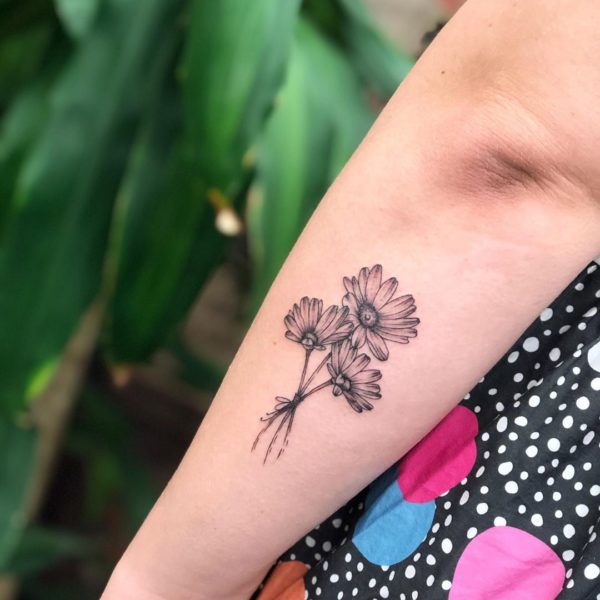 Tattoo by <a href="https://tattoolist.co/artist/claudiariddiford/">Claudia Riddiford

</a>