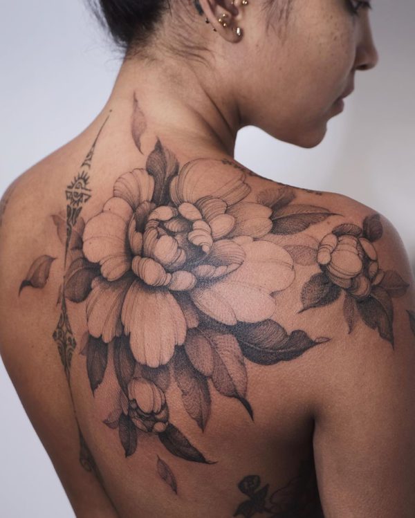 Tattoo by <a href="https://tattoolist.co/artist/tomagematoma/">Toma</a>