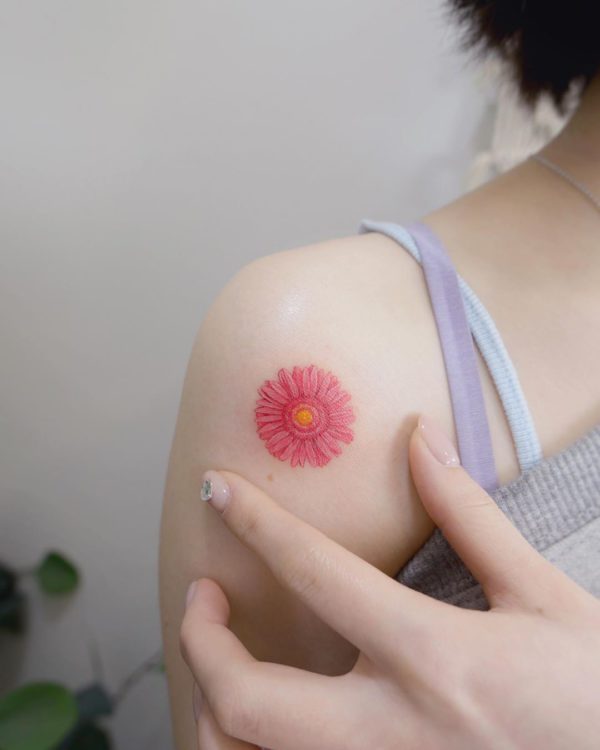 Tattoo by <a href="https://tattoolist.co/artist/tattoo.ina/">Ina</a>