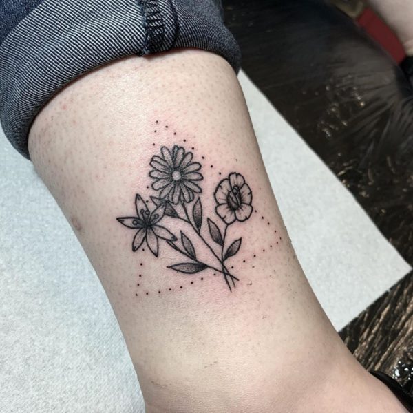 Tattoo by <a href="https://tattoolist.co/artist/issyp_tattoos/">Issy Ana Porcel</a>