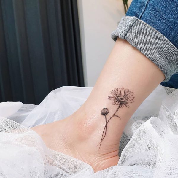 Tattoo by <a href="https://tattoolist.co/artist/eun_tattoo_/">eun</a>