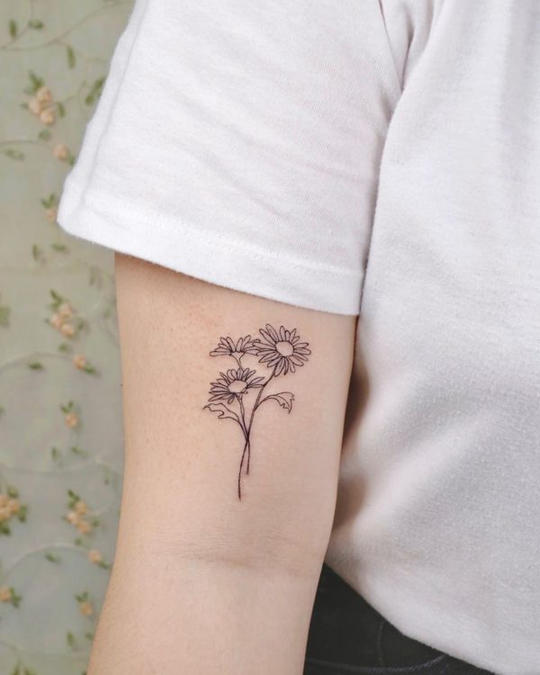 Tattoo by <a href="https://tattoolist.co/artist/tattoo_joojoo/">joojoo</a>