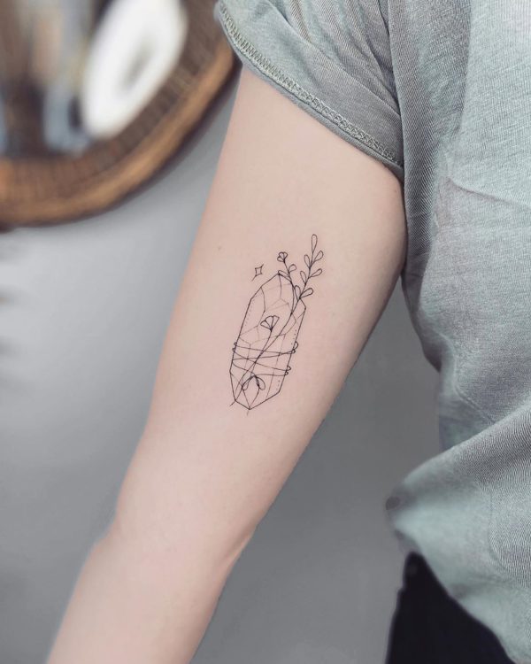 Tattoo by <a href="https://tattoolist.co/artist/nothingwildtattoo/">Laura Martinez</a>