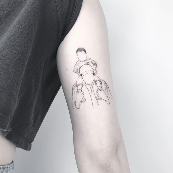 Tattoo by <a href="https://tattoolist.co/artist/ali.bloom.tattoo/">Alex Hearn</a>