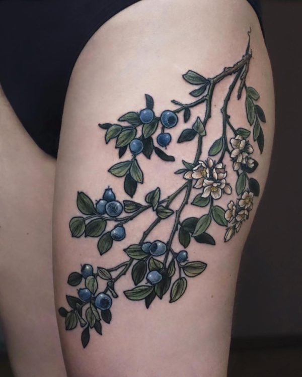 Tattoo by <a href="https://tattoolist.co/artist/fflowerporn/">Olga Nekrasova</a>