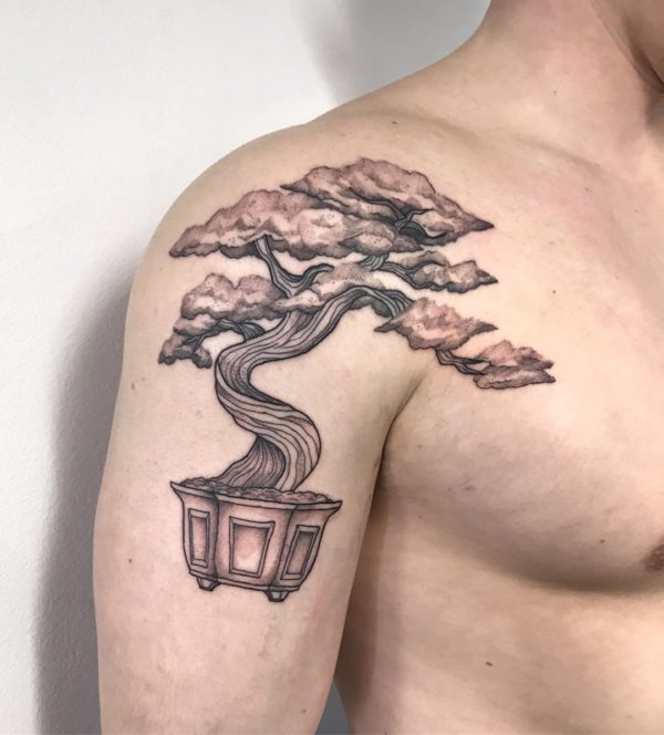 Tattoo by <a href="https://tattoolist.co/artist/nikigai_tattoo/">Nikki Reid</a>