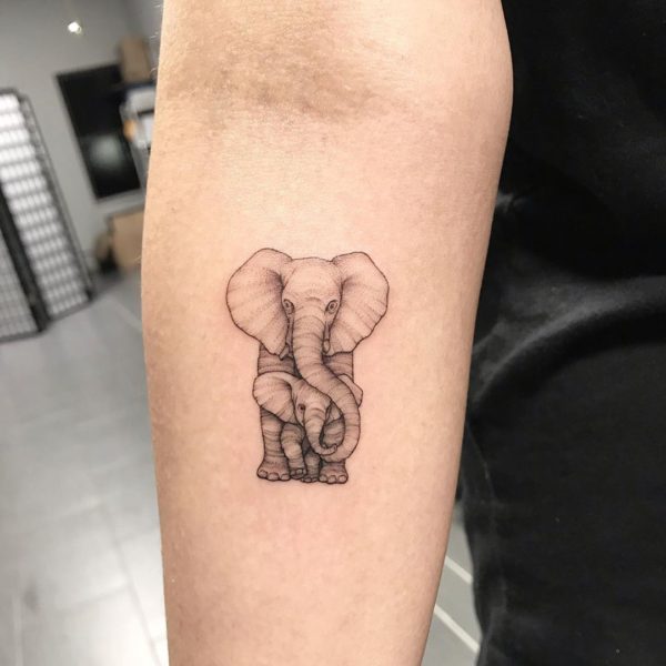 Tattoo by <a href="https://tattoolist.co/artist/jingstattoo/">Jing’s Tattoo</a>