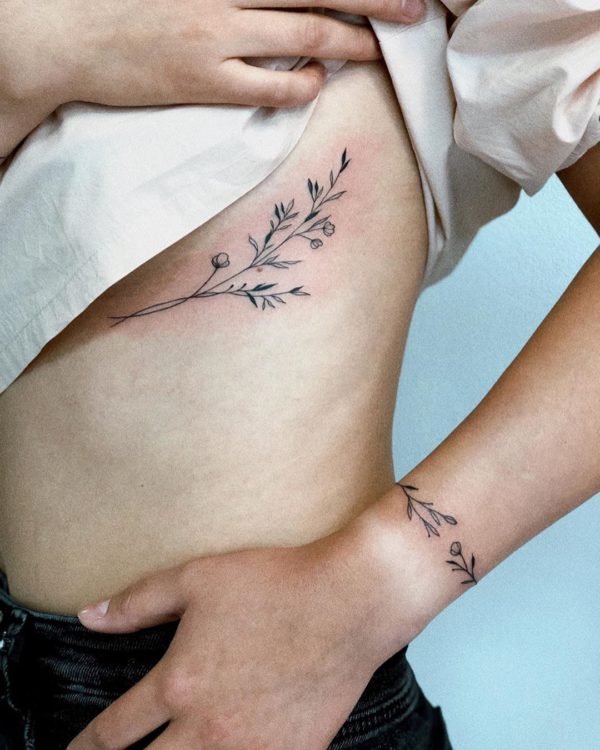 Tattoo by <a href="https://tattoolist.co/artist/s.samayeva/">Astana</a>