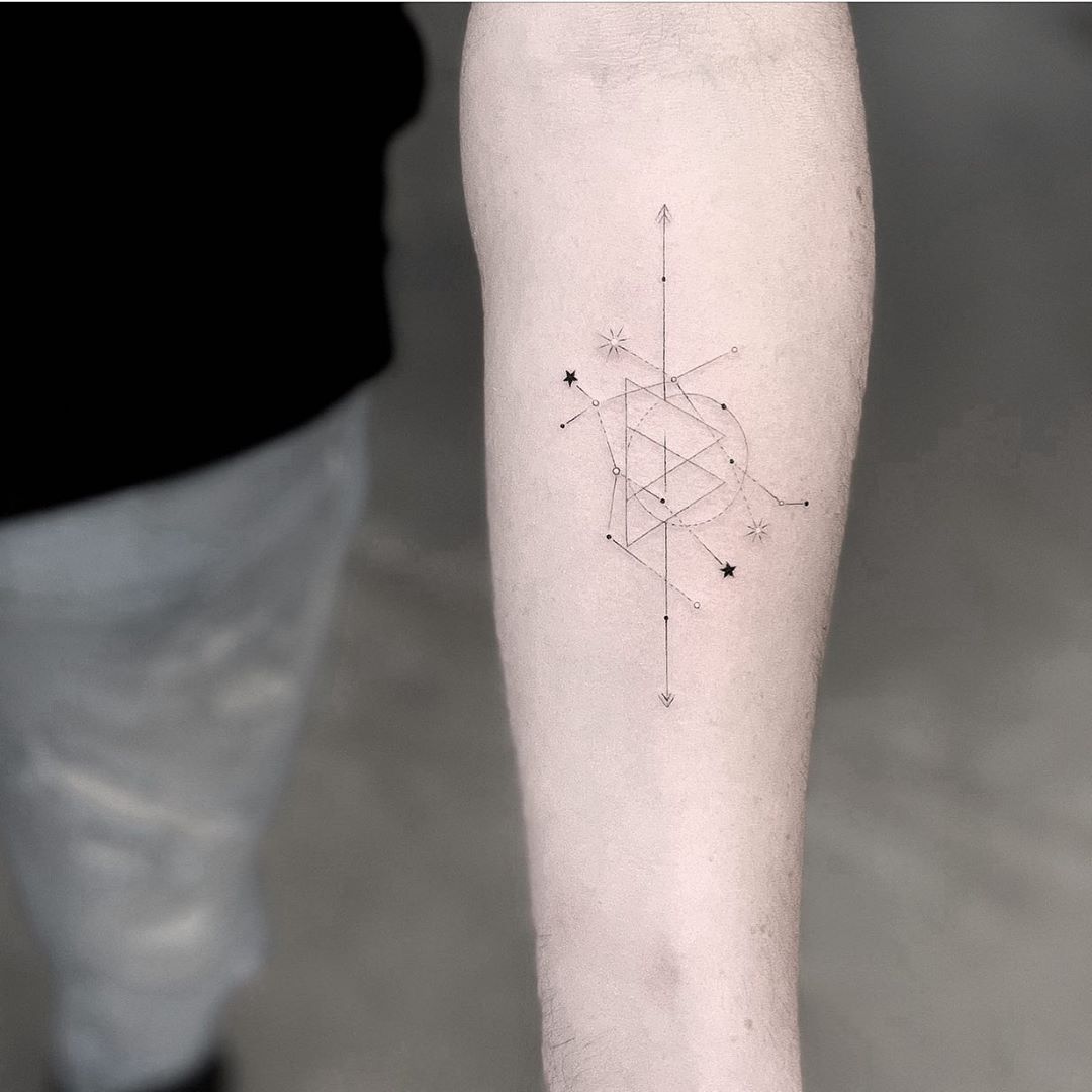 Delicate Constellation Tattoos Based on Your Zodiac Sign