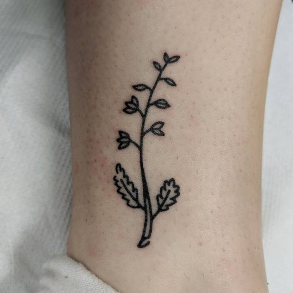 Tattoo by <a href="https://tattoolist.co/artist/rosiemaytat/">Rosie May</a>