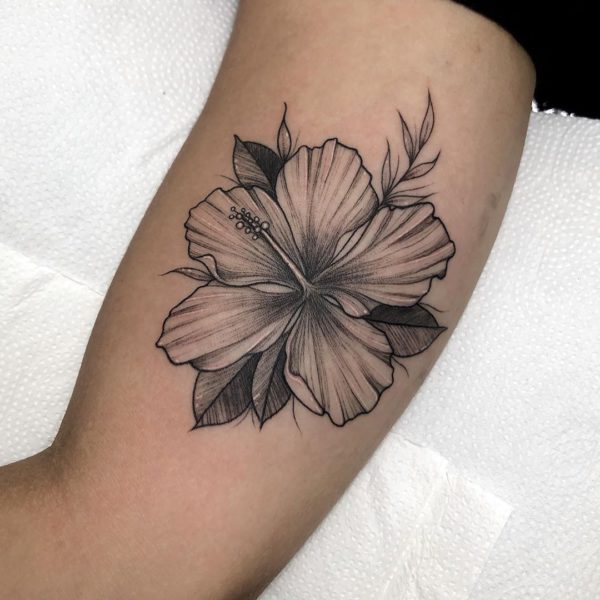 Tattoo by <a href="https://tattoolist.co/artist/marianalapas/">Mari Lapas</a>