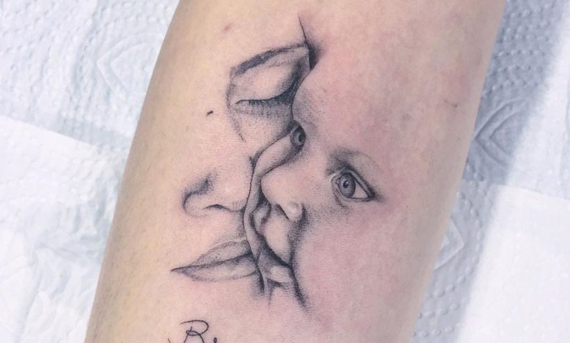 Hannah Capon on Twitter Mother and Baby tattoo I got to do a while  back mothertattoo mom motherandbaby tattooart dfwtattoos  tattooartist tattoos mansfieldtexas dfw appointments dm babytattoo  tattoodesign httpstco 