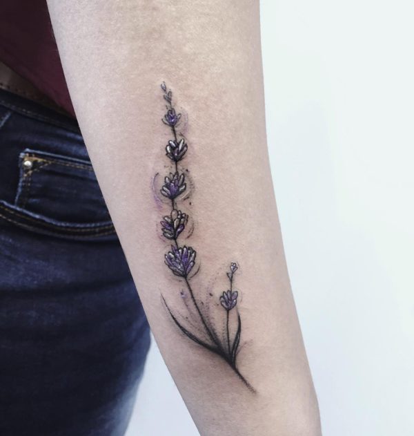 Tattoo by <a href="https://tattoolist.co/artist/nabestiaccia/">Miriam</a>