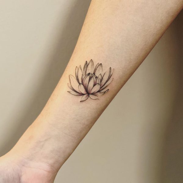 Tattoo by <a href="https://tattoolist.co/artist/carinsilver/">Carin Silver</a>