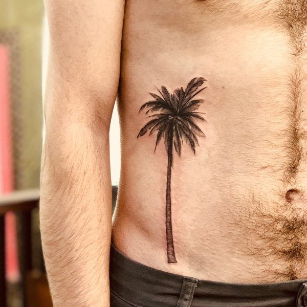 Tattoo by <a href="https://tattoolist.co/artist/liannadefleur/">LIANNA</a>