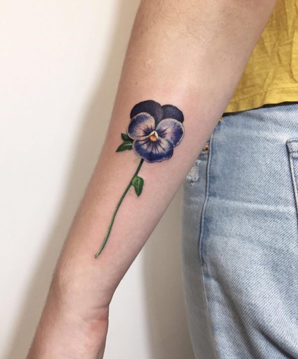 Tattoo by <a href="https://tattoolist.co/artist/noemesystattoo/">Noemesys</a>