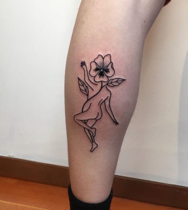 Tattoo by <a href="https://tattoolist.co/artist/pied.poppy/">Mariah Woodman</a>