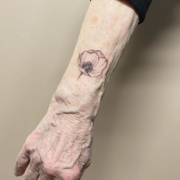 Tattoo by <a href="https://tattoolist.co/artist/carinsilver/">Carin Silver</a>