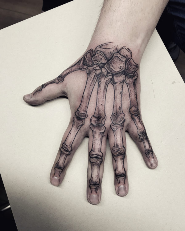 Tattoo by <a href="https://tattoolist.co/artist/hanmeister.s/">Hanmeister</a>
