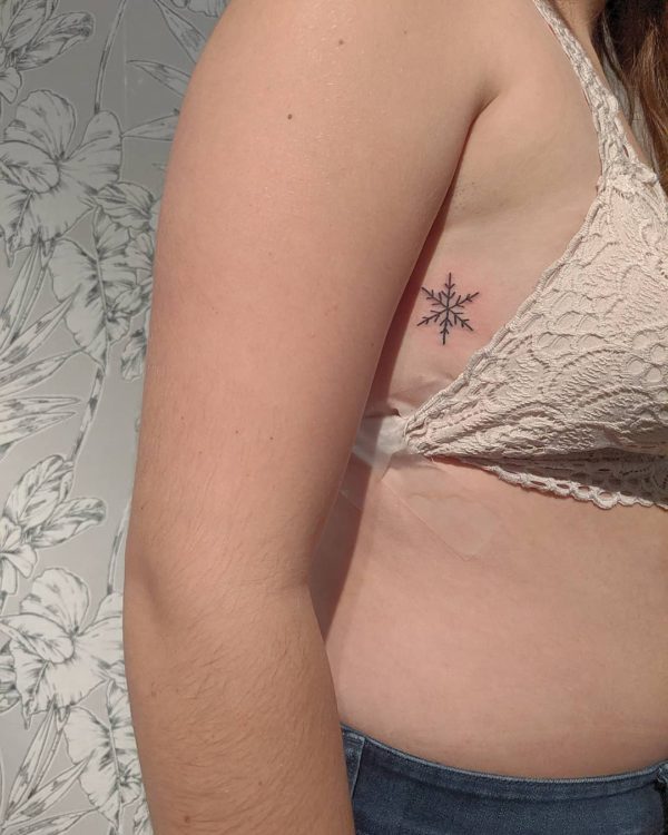 Tattoo by <a href="https://tattoolist.co/artist/k_tremb/">Koralie</a>