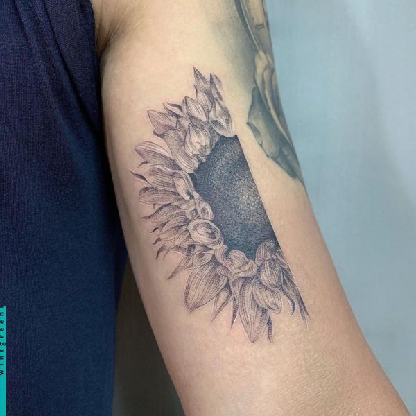 Tattoo by <a href="https://tattoolist.co/artist/winigreeni/">winigreeni</a>