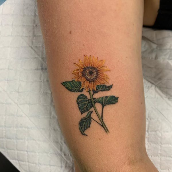 Tattoo by <a href="https://tattoolist.co/artist/abadgertattoos/">Alice Badger</a>