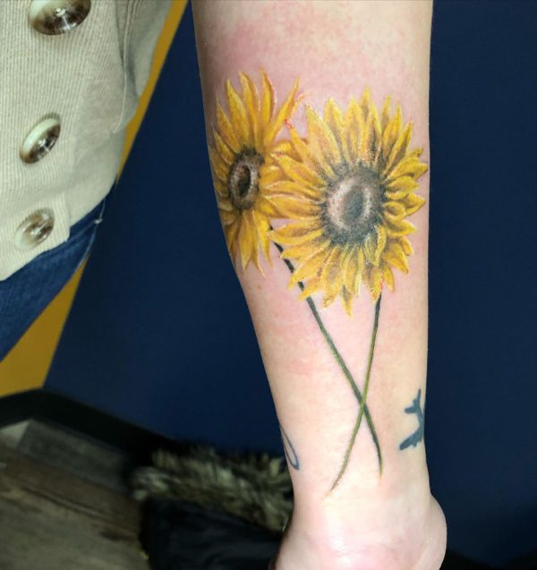 Tattoo by <a href="https://tattoolist.co/artist/carlieyedtattoo/">Carli Ihde</a>