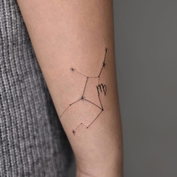 Tattoo by <a href="https://tattoolist.co/artist/arinatattoo/">Arina</a>